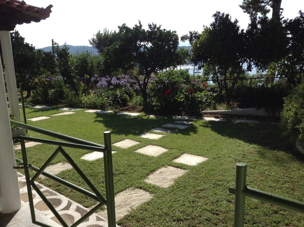 מגלי אמוס Villa Yiannis (Adults Only) חדר תמונה