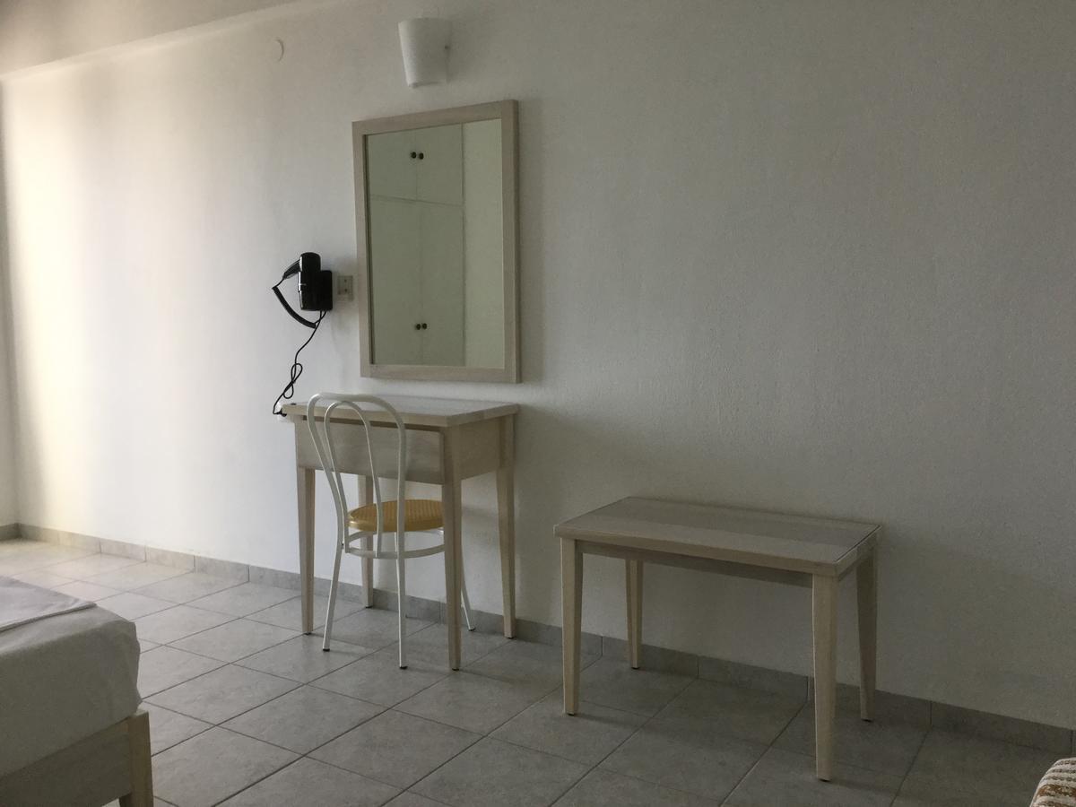 מגלי אמוס Villa Yiannis (Adults Only) מראה חיצוני תמונה