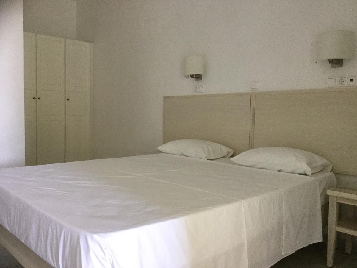 מגלי אמוס Villa Yiannis (Adults Only) מראה חיצוני תמונה