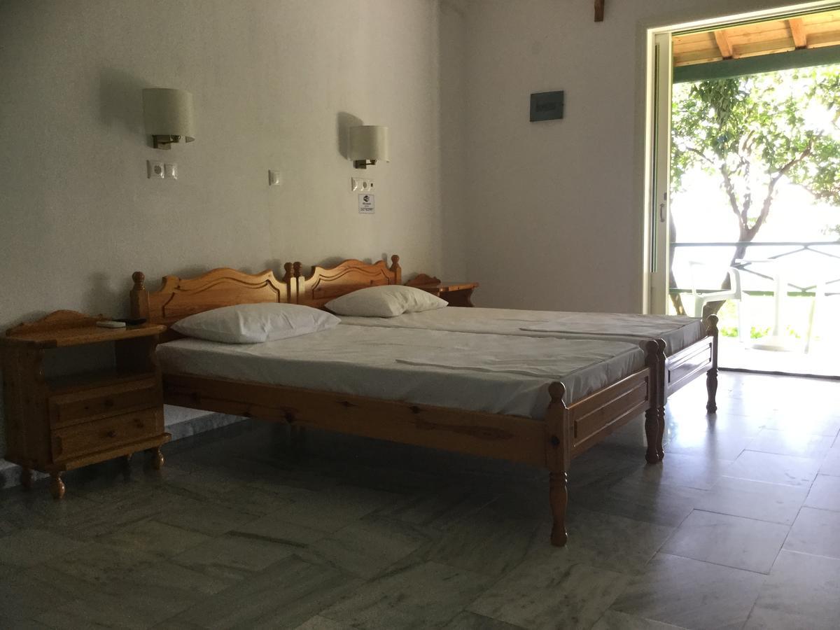 מגלי אמוס Villa Yiannis (Adults Only) מראה חיצוני תמונה